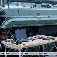 Торжественное вручение техники связи в 619 бхрмусс