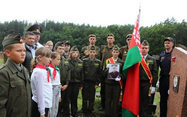 Военнослужащие 11 омбр приняли участие в проекте «Красная звезда Героя»   