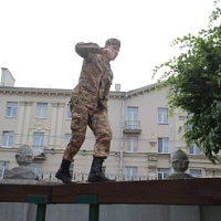 В духе здорового соперничества