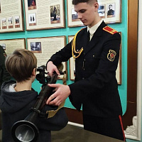 В Минском суворовском военном училище прошел день открытых дверей