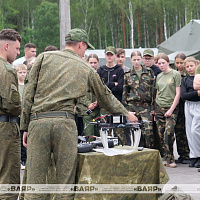 Участники военно-патриотической игры «Зарница» разместились в палаточном лагере на полигоне Брестский