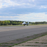 Плечом к плечу