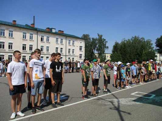 Соревнования с армейским колоритом