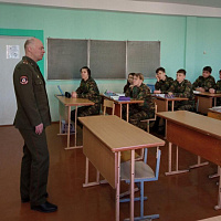 Воспитывать патриотов