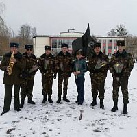 Цветы и искренние поздравления 