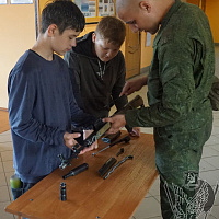В 103 овдбр продолжается работа смены летнего военно-патриотического лагеря