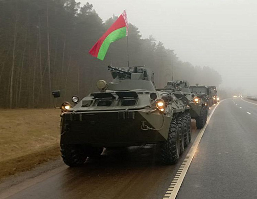 Автопробег, посвящённый празднику Вооружённых Сил
