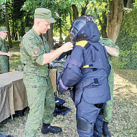 Выставка военного обмундирования 