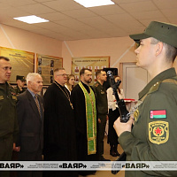 Торжественная церемония открытия памятной доски военной династии семьи Шевченко