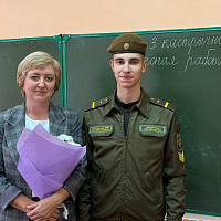 Военные связисты поздравили учителей с наступающим праздником