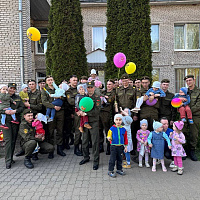 Торжественный ритуал чествования военнослужащих, выслуживших установленные сроки срочной военной службы, состоялся в 60 опс