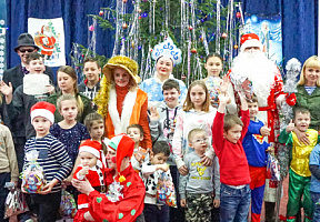 Военнослужащие создали новогоднюю сказку для детей 