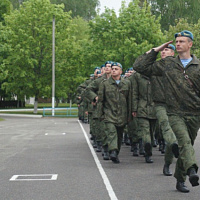 Вручили боевое оружие