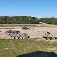 Экзаменует «учебка»