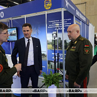 ФОТОФАКТ. Продолжает работу Международная выставка вооружения и военной техники MILEX-2025