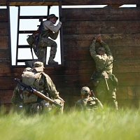 На полигоне Лепельский проходит состязание на лучшую разведгруппу Вооружённых Сил 