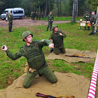 Военнослужащие территориальных войск Минского района выполнили учебные стрельбы из стрелкового оружия