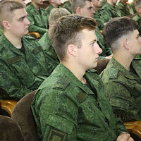 Сбор с офицерами-выпускниками