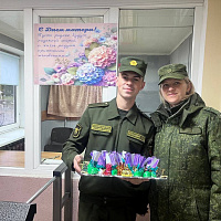 В 85-й бригаде связи (линейной) поздравили женщин с Днём матери