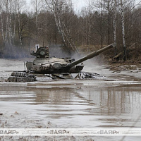 Занятия по преодолению глубокого брода с курсантами 72 ОУЦ