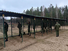 На базе 8-й бригады РХБЗ прошел чемпионат отдельных воинских частей по стрельбе из штатного оружия
