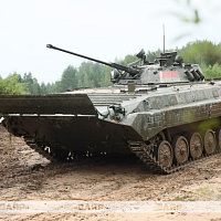  Занятие по преодолению водной преграды на боевых машинах пехоты с гвардейцами 120 омбр