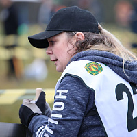 И пером и топором!