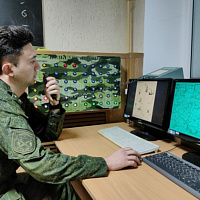 Экзамен держат артиллеристы