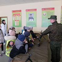 Воспитывая патриотов