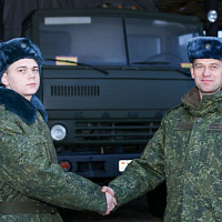 Среди врученных образцов – и новая техника!