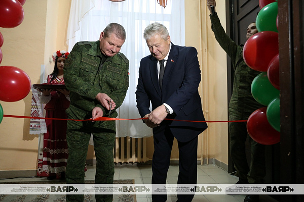 В клубе 19 омбр состоялось открытие класса-секции по дрон-рейсингу для учащихся школ Лепельского района