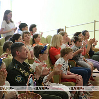 Военные организовали праздник для детей в Республиканском реабилитационном центре