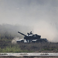 Ключевой этап бригадного тактического учения с боевой стрельбой на полигоне «Осиповичский» 