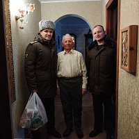  Военнослужащие продолжают принимать участие в республиканских новогодних благотворительных акциях