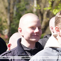 В Беларуси проходит отправка в войска граждан, призванных на срочную военную службу