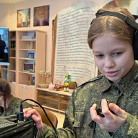 Военнослужащие продолжают принимать активное участие в военно-патриотическом воспитании молодёжи