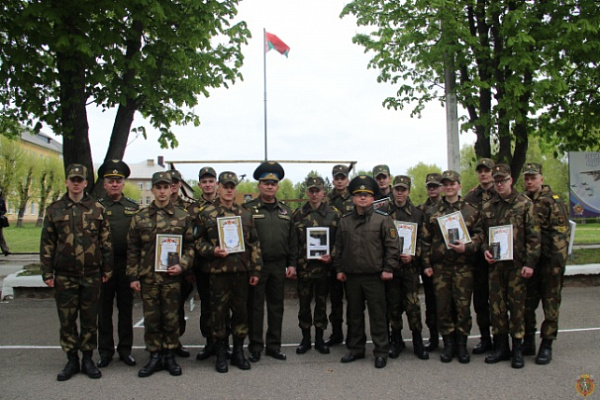 Отслужили с честью, теперь – домой!