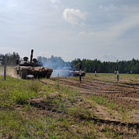 Занятие по вождению боевых машин