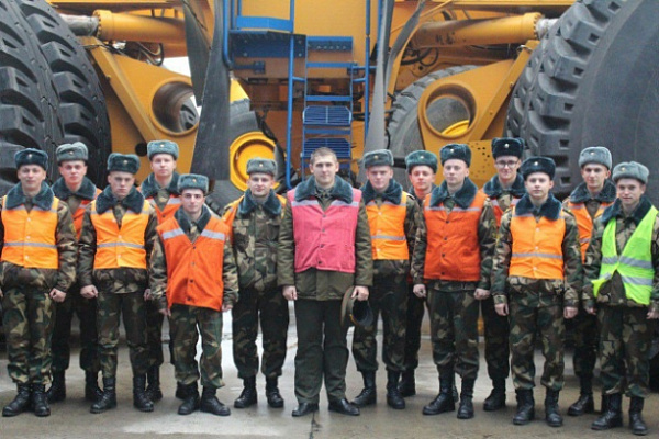 БелАЗ принимал гостей