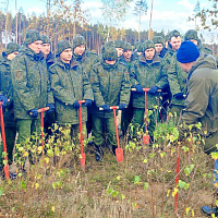 На базе 65-й автомобильной бригады проходит сбор с офицерами по призыву