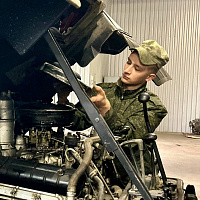  В 7-м инженерном полку проводится перевод техники на зимний режим эксплуатации