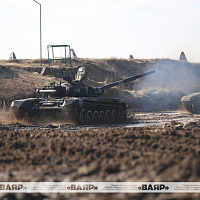 С военнослужащими 120 омбр прошли занятия по вождению Т-72Б