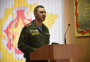 Делегат VII Всебелорусского народного собрания выступил перед военнослужащими и гражданским персоналом Брестского гарнизона