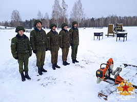 С упором на практику