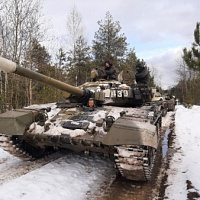 Тактико-строевое занятие с гвардейцами