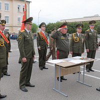 Присягнули на верность народу 