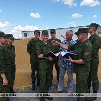 На помощь хлеборобам