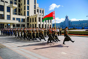 Сегодня – день образования роты почётного караула Минской военной комендатуры