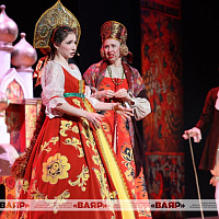 В Центральном Доме офицеров состоялось новогоднее представление для детей военнослужащих Минского гарнизона