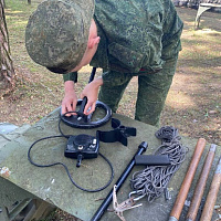 Занятия по сапёрному делу с выпускниками военных вузов прошли 557 ибр